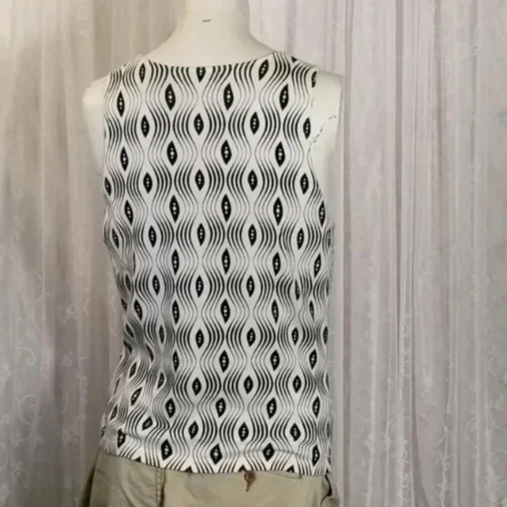 { ❤️ $5} Mod 60s Abstract Pattern Stretch Tank - Picture 6 of 8